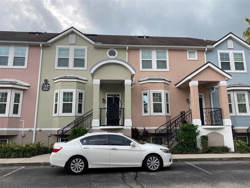 6682 Time Square Ave in Orlando, FL - Building Photo