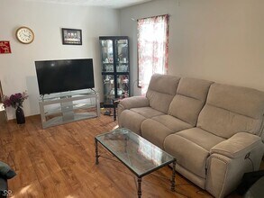 1835 Carpenter Cir in Indianapolis, IN - Building Photo - Building Photo