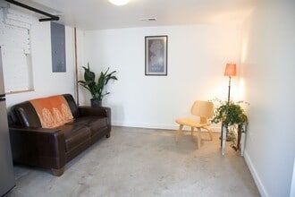 1714 S Bayview St in Seattle, WA - Building Photo - Building Photo