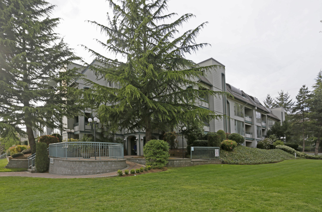 Glenborough in Coquitlam, BC - Building Photo