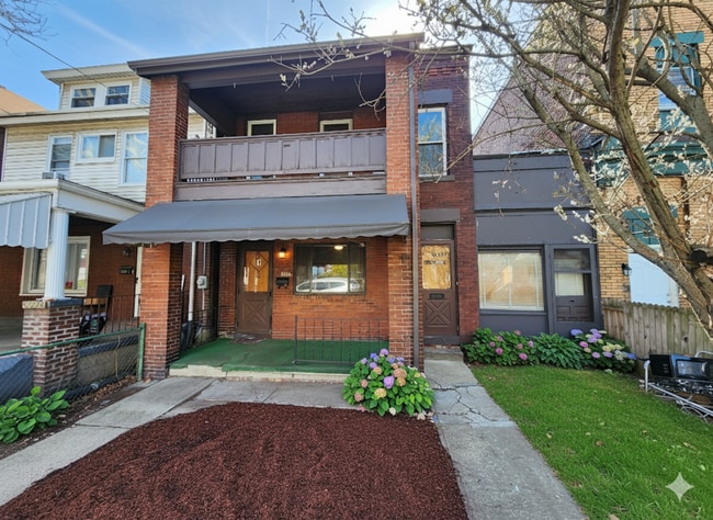 property at 2226 Woodstock Ave
