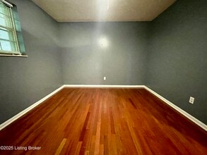 3107 Melody Acres Ln in Louisville, KY - Building Photo - Building Photo