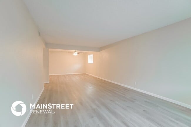 1541 E Flower Cir in Mesa, AZ - Building Photo - Building Photo