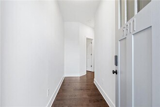 5311 Bentayga Dr in Lithonia, GA - Building Photo - Building Photo