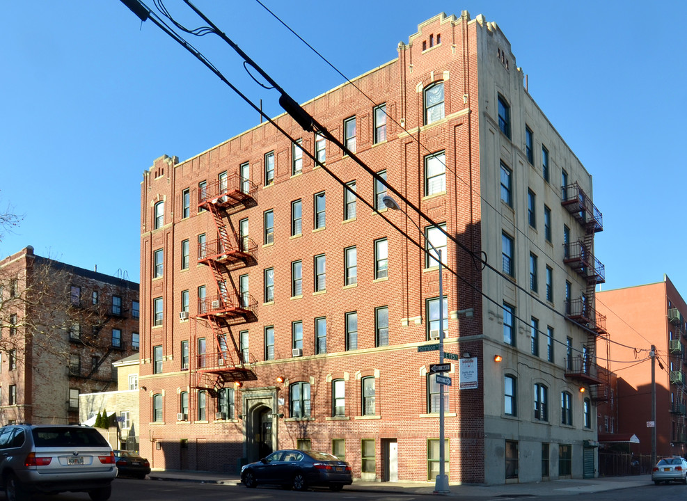 1801 Marmion Ave in Bronx, NY - Building Photo