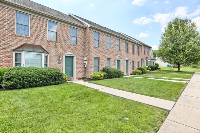 Rockledge Townhomes in Mechanicsburg, PA - Foto de edificio - Building Photo