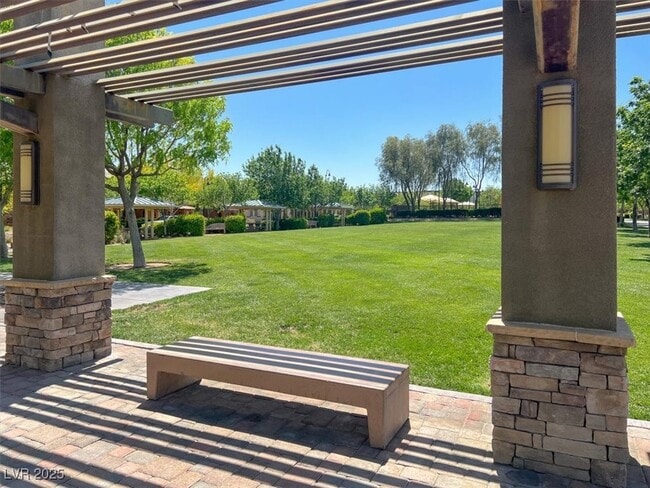 property at 2076 Danzinger Pl