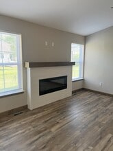 5940 Arrow Ridge Rd, Unit 211 in Fairview Heights, IL - Building Photo - Building Photo