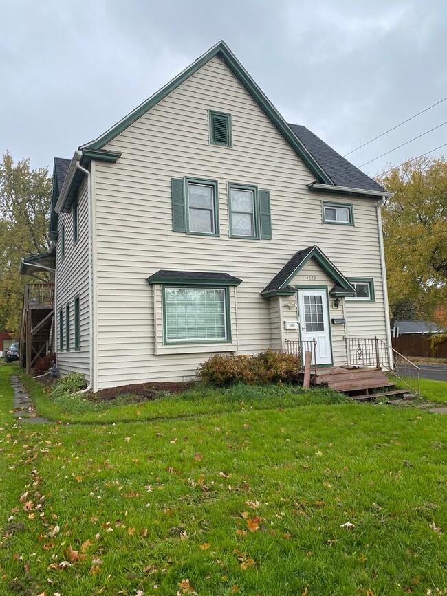 property at 4229 Gladstone St