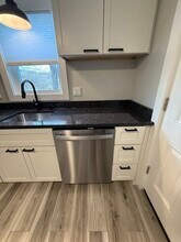 12 Hunnewell Rd in Worcester, MA - Building Photo - Building Photo