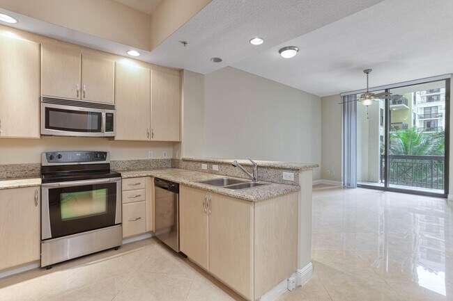 property at 701 S Olive Ave