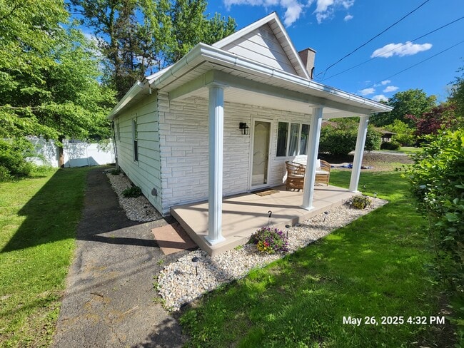 218 Wyalusing St in Old Forge, PA - Building Photo - Building Photo