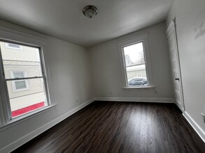 879 Elm St, Unit 1 in New Haven, CT - Building Photo - Building Photo