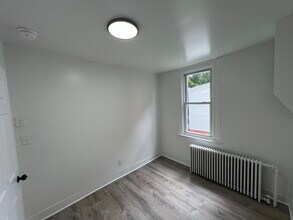 305 E 20th St in Chester, PA - Foto de edificio - Building Photo