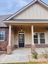 9265 Natures Trl in Biloxi, MS - Foto de edificio - Building Photo