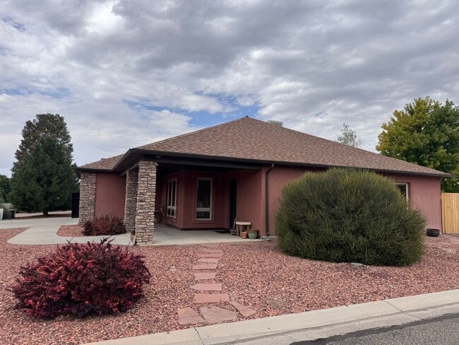 1259 Wolf Creek Ct in Fruita, CO - Building Photo - Building Photo