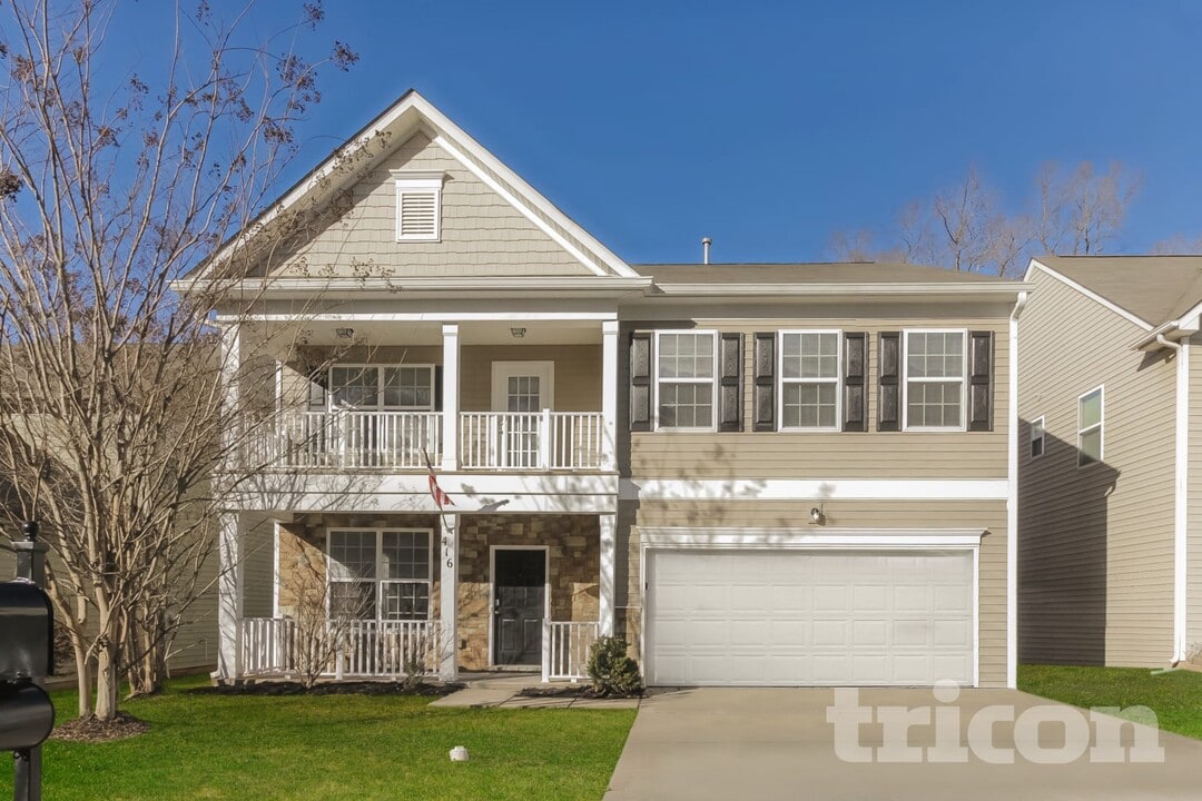 416 Rook Rd in Charlotte, NC - Foto de edificio