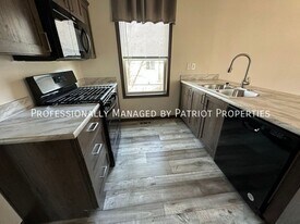 E12505 County Rd W in Baraboo, WI - Building Photo