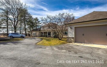 8040 Leishear Rd in Laurel, MD - Building Photo - Building Photo