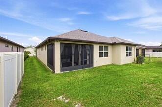 5303 Levana St in Palmetto, FL - Building Photo - Building Photo