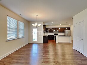 2339 Campbell Cove Court in Belmont, NC - Foto de edificio - Building Photo