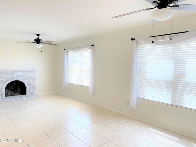 3501 W Detroit St in Chandler, AZ - Building Photo - Building Photo