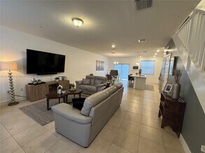 10419 NW 82nd St in Doral, FL - Building Photo - Building Photo