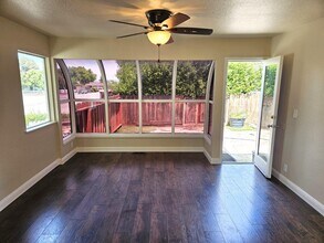 1000 Peach Ct in Hollister, CA - Building Photo - Building Photo