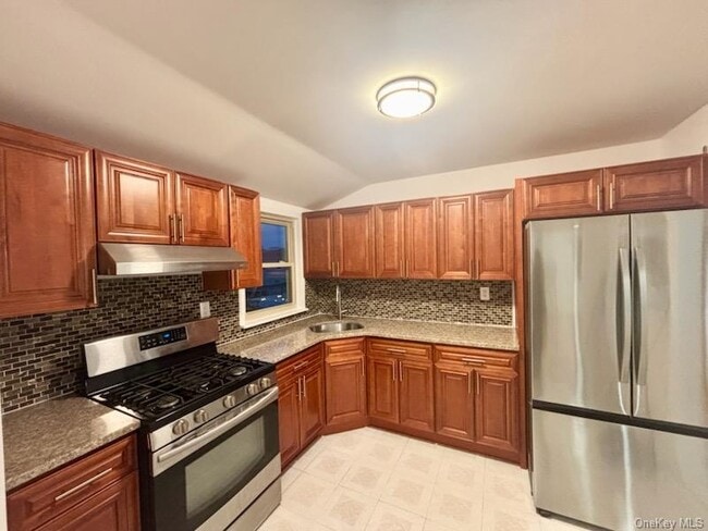 139-10 254th St in Queens, NY - Building Photo - Building Photo