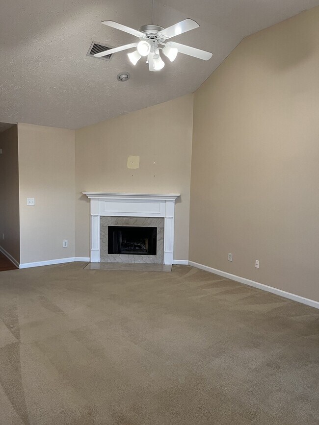 2011 Orlimar Ct in Spring Hill, TN - Building Photo - Building Photo