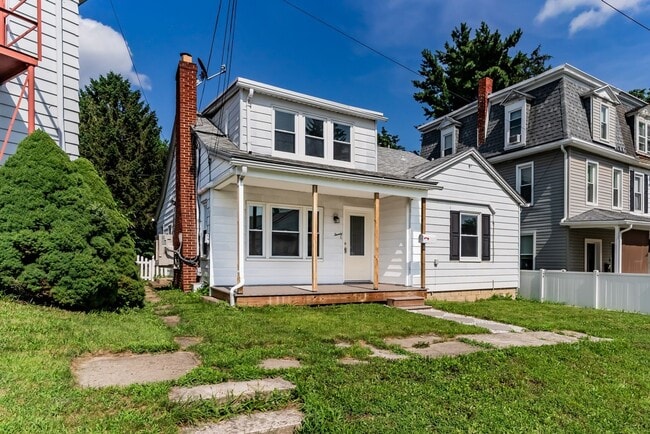 20 Laurel St in Harrisburg, PA - Building Photo - Building Photo