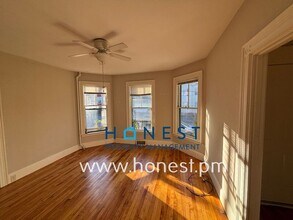 103 Rackleff St in Portland, ME - Building Photo - Building Photo