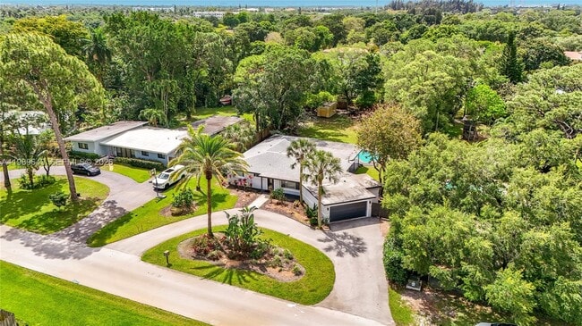 4330 SW 7th St in Plantation, FL - Building Photo - Building Photo