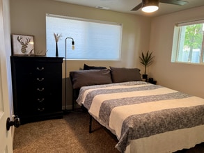 203 King St in Layton, UT - Building Photo - Building Photo