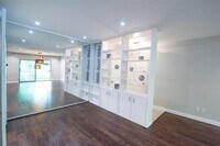 2238 S Piney Point Rd photo'