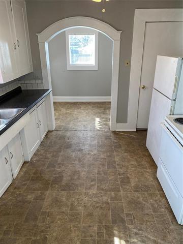 1613 Park St in Commerce, TX - Building Photo - Building Photo