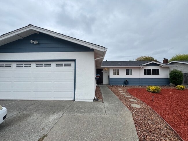 property at 1713 Jennings Ave