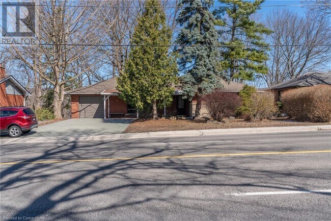 46 Osler Dr