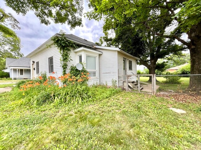 property at 320 Main St