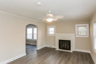 523 Engleside St in Monroe, NC - Foto de edificio - Building Photo