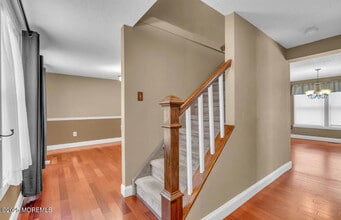 6 Harmony Hill Ct in Jackson Township, NJ - Building Photo - Building Photo