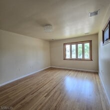 1 Taft Ave in Woodland Park, NJ - Building Photo - Building Photo