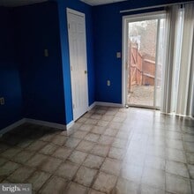 135 Hill Valley Dr in Winchester, VA - Building Photo - Building Photo