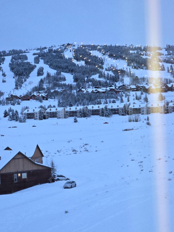 124 Fairway Ln in Granby, CO - Foto de edificio - Building Photo