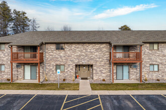 Meadows in Marinette, WI - Foto de edificio - Building Photo