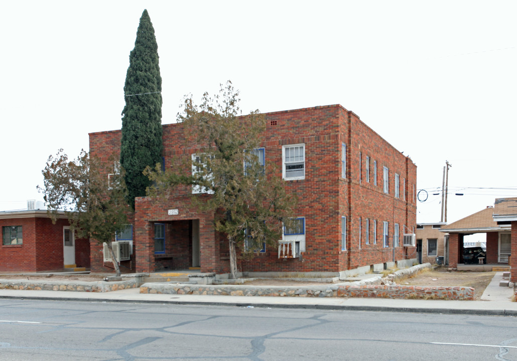 2862 Grant in El Paso, TX - Foto de edificio