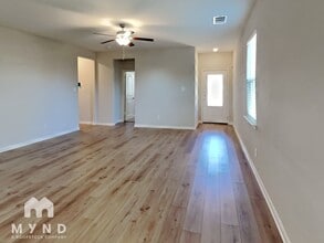 237 Capital Hl Vw in Liberty Hill, TX - Building Photo - Building Photo
