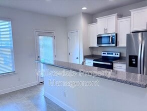 23 Bordeaux Dr in Clayton, NC - Building Photo - Building Photo