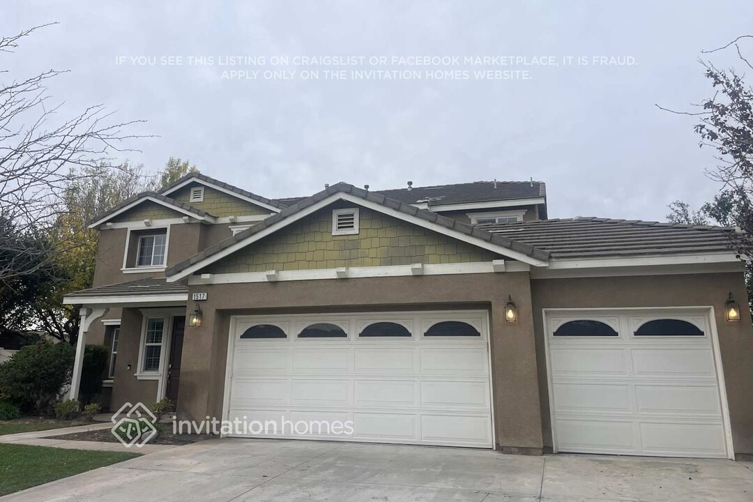 1517 Margit St in Redlands, CA - Building Photo