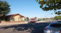 Royal Court Apartments in Fresno, CA - Foto de edificio - Building Photo